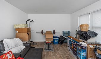 9 Campagna Dr, Albany, NY 12205