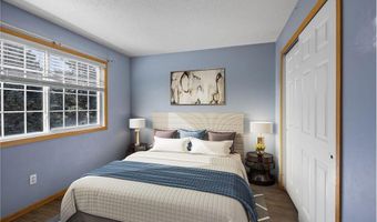 6524 154th St W 107, Apple Valley, MN 55124