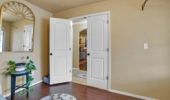 1601 Oxford Dr, Altus, OK 73521