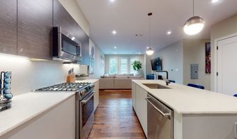 45 Burnett St 212, Boston, MA 02130