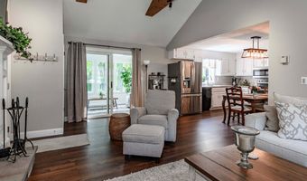 320 Spruce St, Cheshire, CT 06410