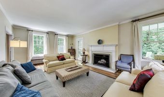 5809 GROSVENOR Ln, Bethesda, MD 20814