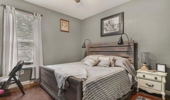 10820 W Sardis Rd, Bauxite, AR 72011