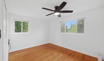 709 N PRYOR St, Alexandria, VA 22304