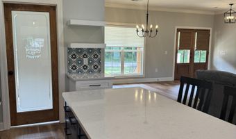 218 Robert Lee Dr, Booneville, MS 38829