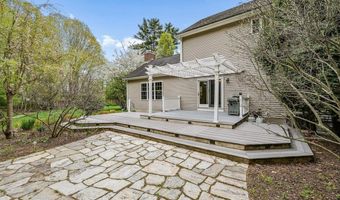 5 Millstone Ter, Bedford, NH 03110