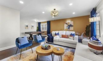 96 W 8th St, Bayonne, NJ 07002