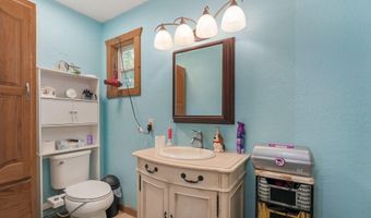 22783 Lawrence 1210, Aurora, MO 65605