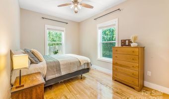 11 May St, Asheville, NC 28803
