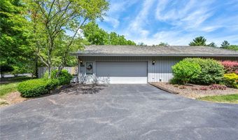 410-29 Willow Cir, Aurora, OH 44202
