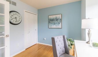 2864 Mystic Dr, Ann Arbor, MI 48103