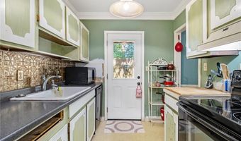2367 Henderson Mill Rd NE 8, Atlanta, GA 30345
