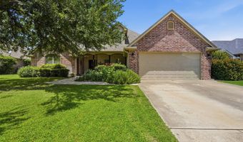 107 Clyde Dr, Aledo, TX 76008