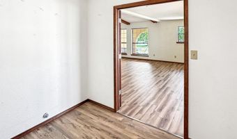 803 Latrobe Dr, Carlsbad, NM 88220