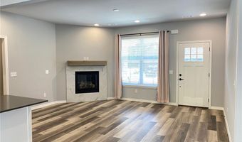 6 Baker Dr, Bella Vista, AR 72715