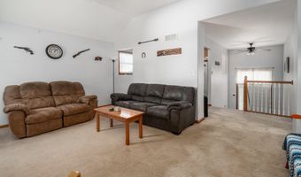 120 Hillside Dr, Baldwin City, KS 66006