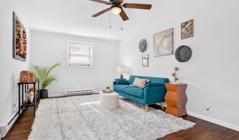 105 E Main St, Anna, OH 45302