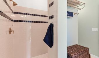 18525 LAKE Rd, Altoona, FL 32702