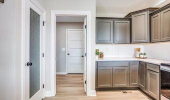 1548 N Quince Ct, Andover, KS 67002