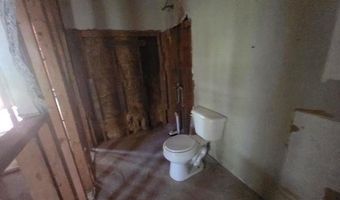 1201 LAKESHORE Dr, Anniston, AL 36207