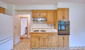 333 S 2nd St E, Aurora, MN 55705