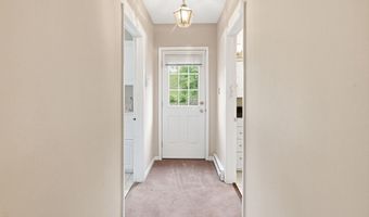 4053 WEDGEWOOD Rd, Allentown, PA 18104