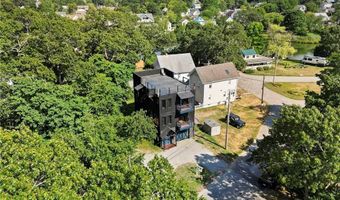 388 Sea View Dr, Warwick, RI 02889