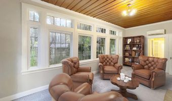 107 GREENVILLE St, Abbeville, SC 29620