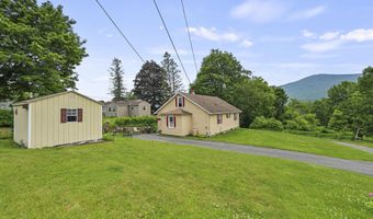 15 Summit Ave, Adams, MA 01220