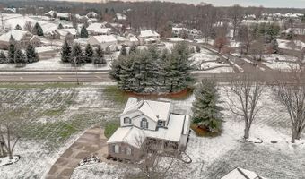 1136 Stewarton, Cincinnati, OH 45102