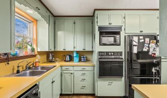 1810 Snow Ln, Alexander, AR 72002