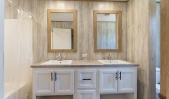 21835 Lake Mckenzie Blvd, Altha, FL 32421