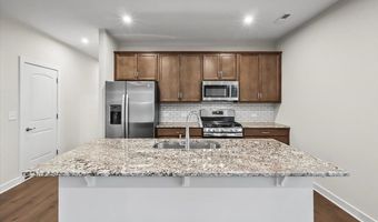9228 Woodgate Cir, Alvaton, KY 42122