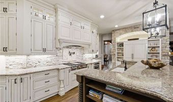 210 Etowah Lndg, Ball Ground, GA 30107