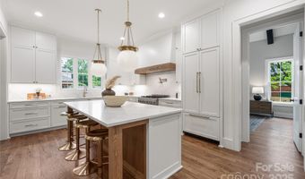 1816 Parson St, Charlotte, NC 28205