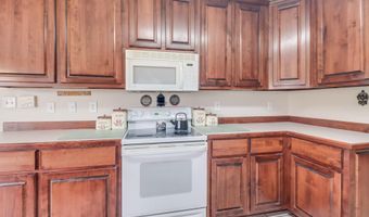 9249 Taylor Dr, Biloxi, MS 39532