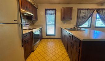 153 Sara Cir, Ash Flat, AR 72513