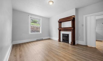 2648 S 18th St, Airville, PA 15210