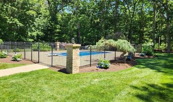680 Fletcher Rd, North Kingstown, RI 02852