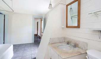 299 Davisville Rd, North Kingstown, RI 02852