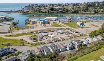 16219 LOWER HARBOR Rd P5, Brookings, OR 97415