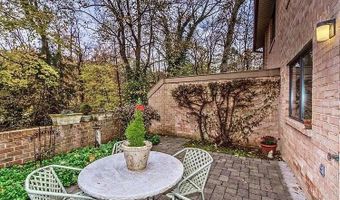 337 PAOLI WOODS 337, Paoli, PA 19301