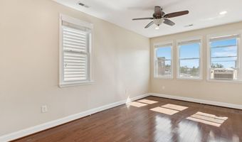 908 LONGFELLOW St NW, Washington, DC 20011