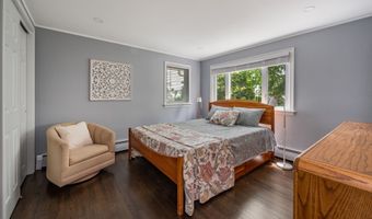26 Indian Dr, Clinton, CT 06413