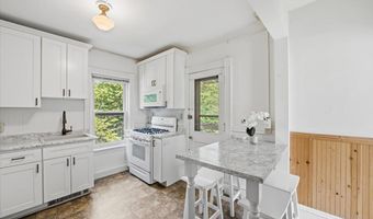 78-80 Loomis St, Burlington, VT 05401
