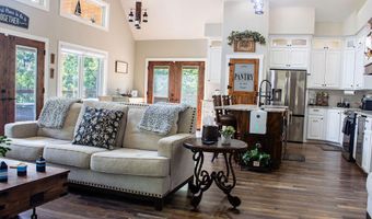 33765 S Coves Dr, Afton, OK 74331