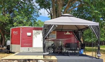 158 Lakota Island Ests, Big Stone City, SD 57216