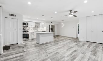 7525 SPRING LAKE Dr #C2, Bethesda, MD 20817
