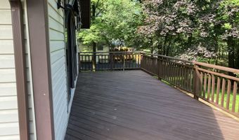 121 Azalea Dr, Albrightsville, PA 18210