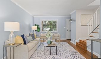 1745 N CLIFF St N, Alexandria, VA 22301